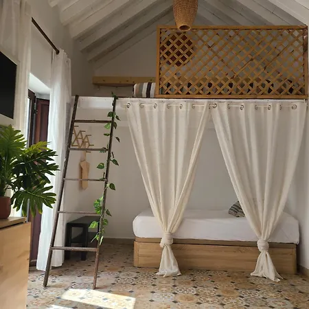 Amapola Livingtarifa شقة